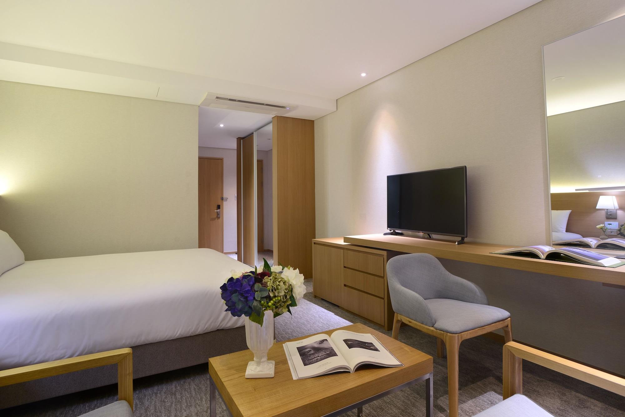 Hotel Astar